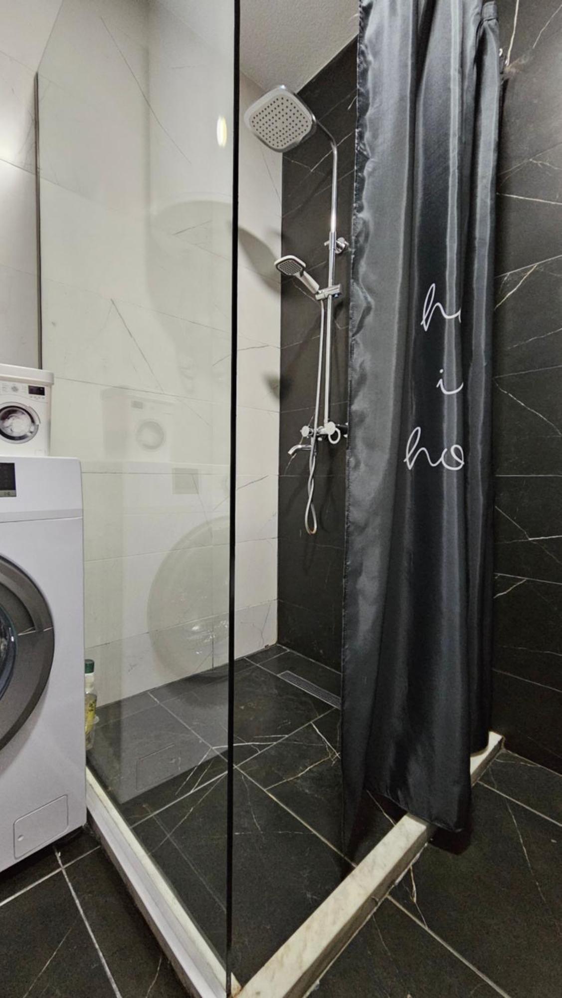 Value Living Apartment Ferizaj Extérieur photo