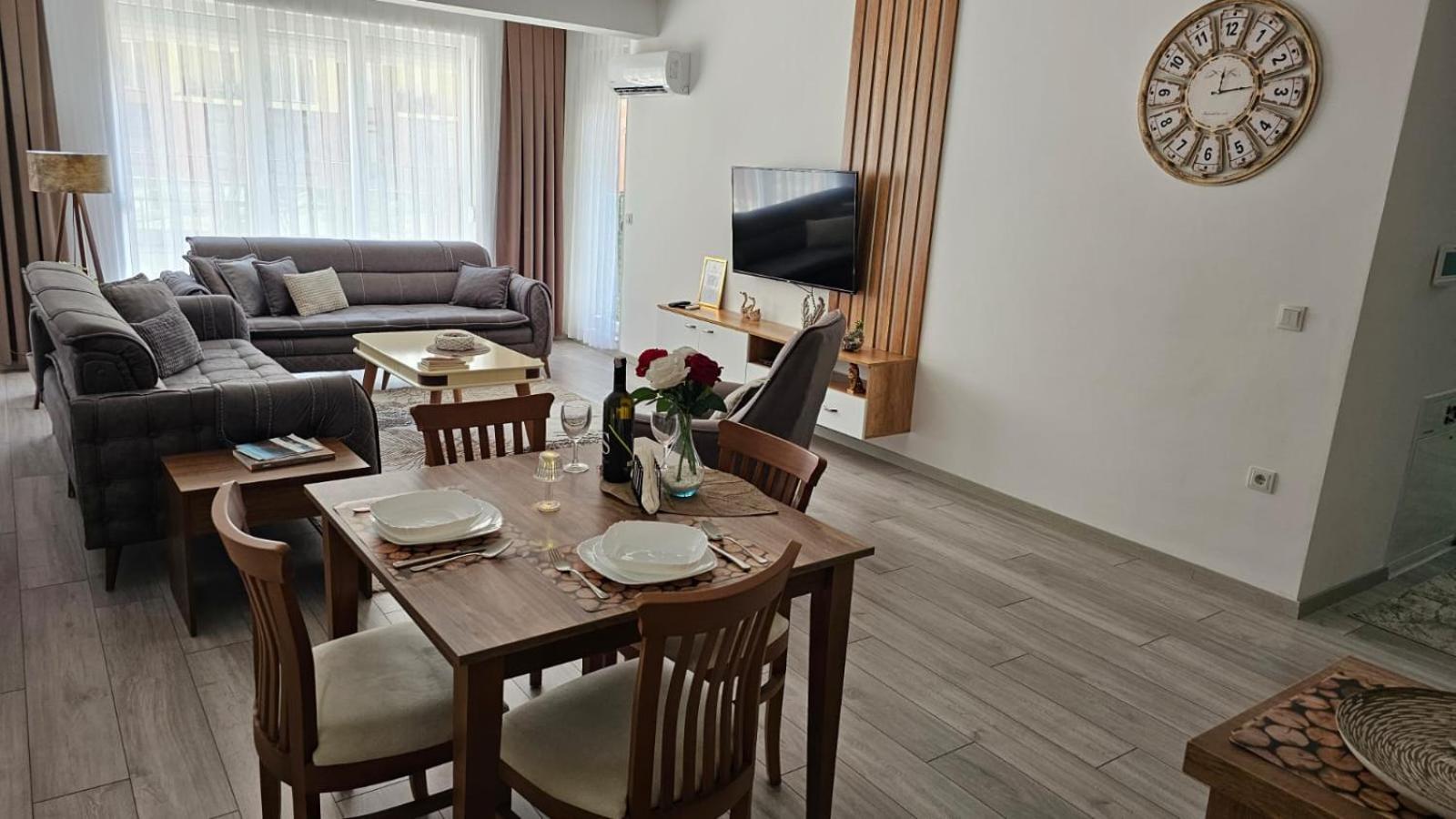 Value Living Apartment Ferizaj Extérieur photo