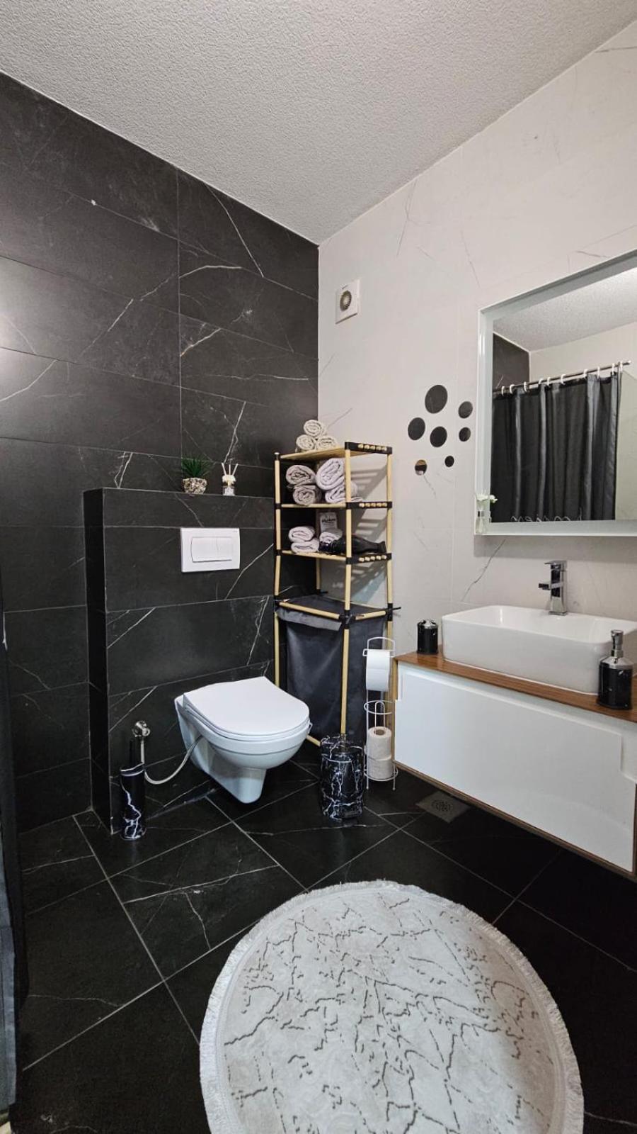 Value Living Apartment Ferizaj Extérieur photo