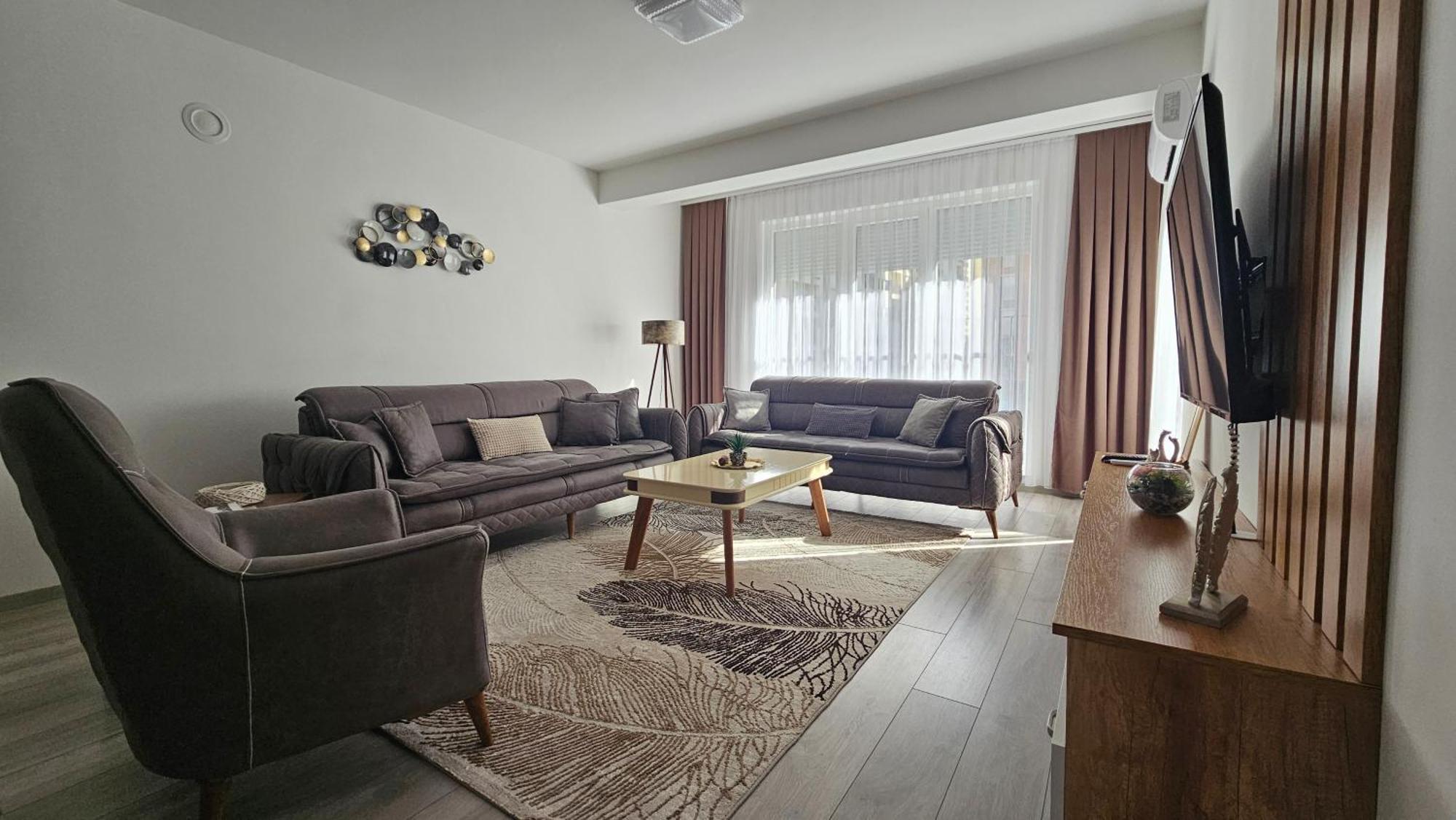Value Living Apartment Ferizaj Extérieur photo
